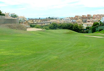 first hole miraflores golf